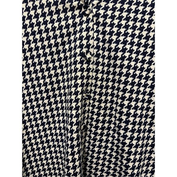 Navy Shirt with Pattern - Size M - Picture 2 of 7